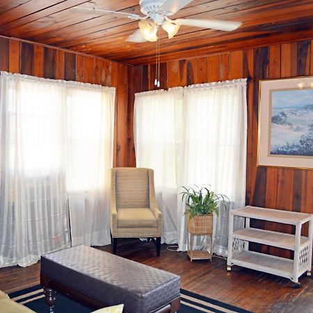 Sunshine Cozy Cottages インディアン・ロック・ビーチ エクステリア 写真