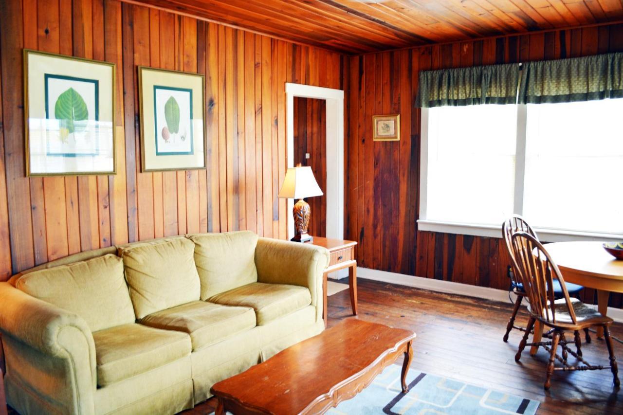 Sunshine Cozy Cottages インディアン・ロック・ビーチ エクステリア 写真